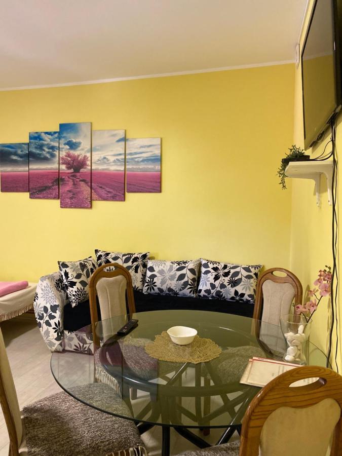 Maslina Rooms Smederevo Buitenkant foto
