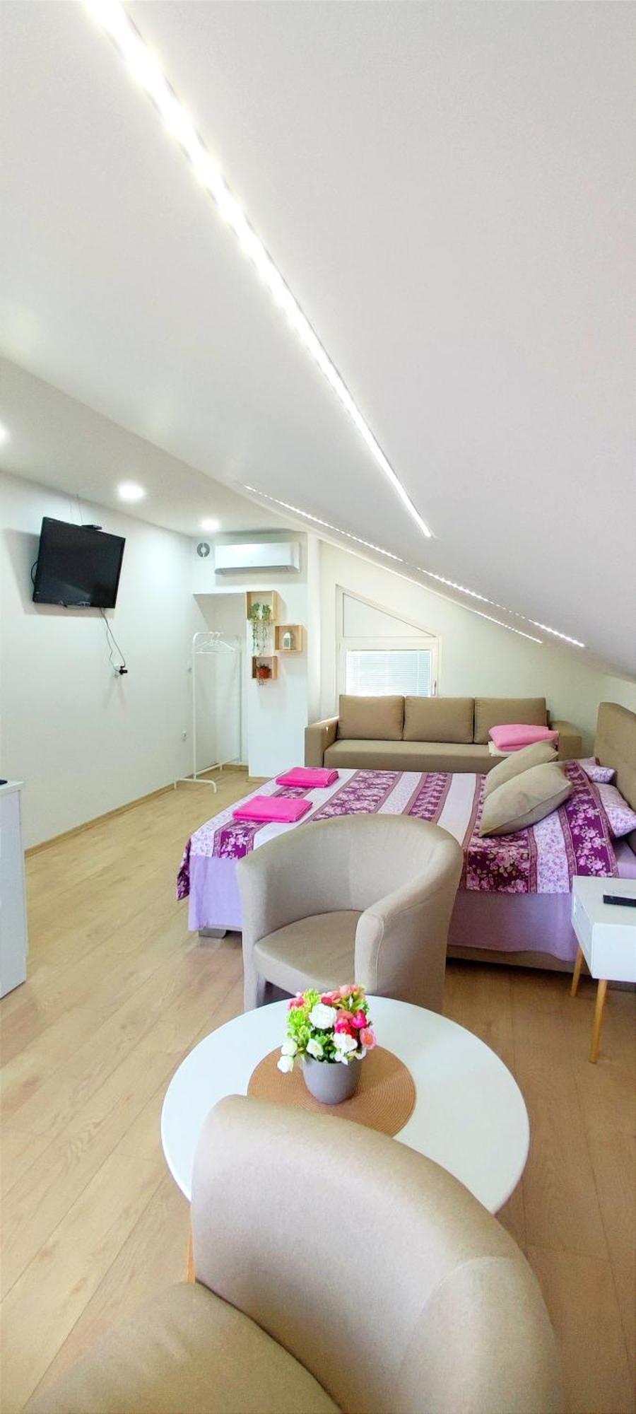 Maslina Rooms Smederevo Buitenkant foto