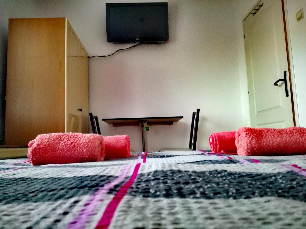 Maslina Rooms Smederevo Buitenkant foto